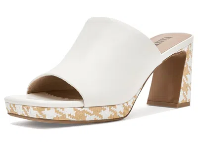 Vaneli Mantie In White