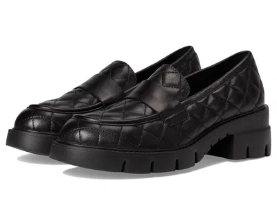 Vaneli Narda In Black