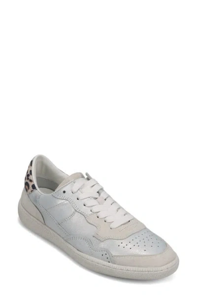 Vaneli Paris Sneaker In White