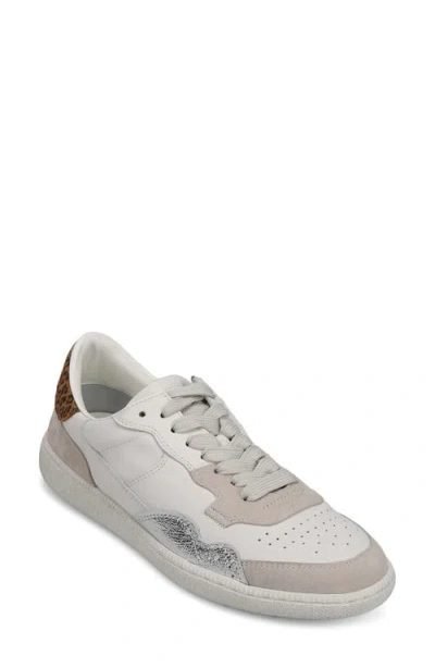 Vaneli Paris Sneaker In White