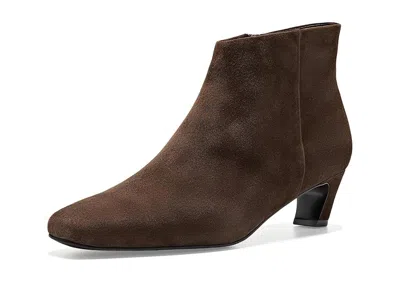 Vaneli Sadie Women's Boots Tmoro Suede: 9.5 N (aa) In Brown
