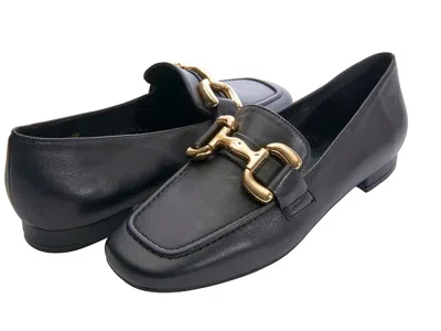 Vaneli Simply In Black