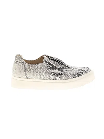 Pre-owned Vaneli Sneakers In Black