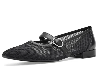 Vaneli Tobie In Multi