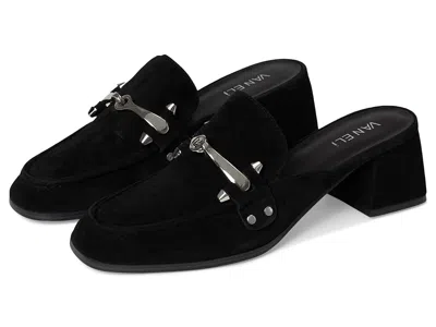 Vaneli Valen In Black