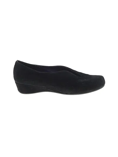 Pre-owned Vaneli Wedges In Black