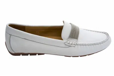 Vaneli Women's Arles Glove Nappa Loafer In White