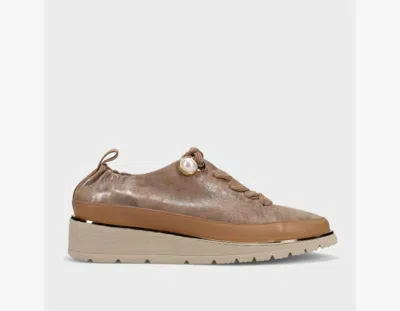 Vaneli Women's Flash Leather Shoes In Bronze Lisa In Multi