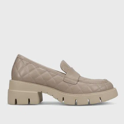 Vaneli Narda In Neutral
