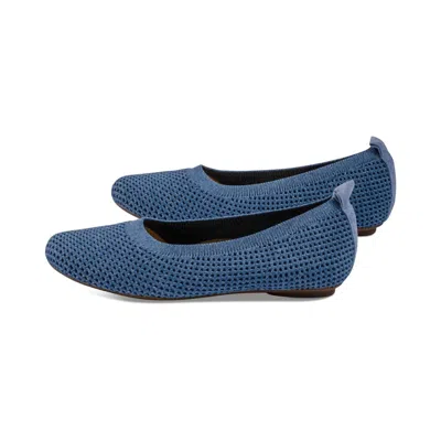 Vaneli Women's Suvi Stretch Knit Flat In Denim In Multi