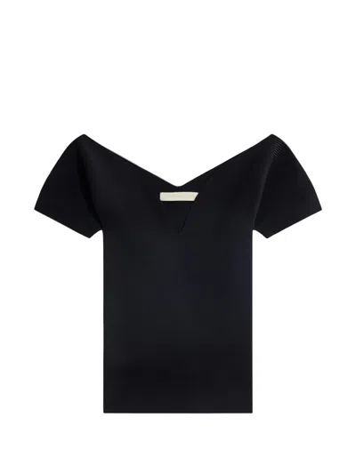 Vanessa Bruno Gabaret V-neck Short-sleeved Top In Black