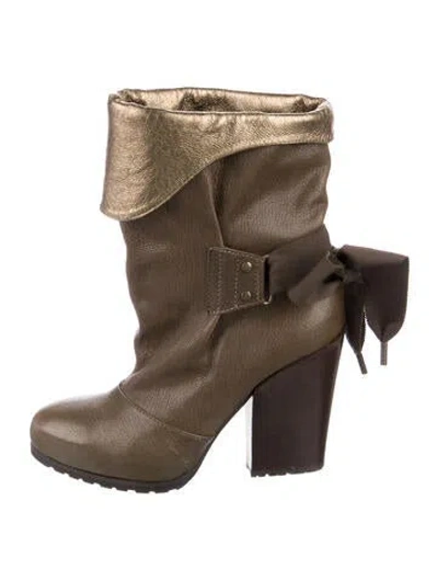 Pre-owned Vanessa Bruno Leather Animal Print Boots In Green