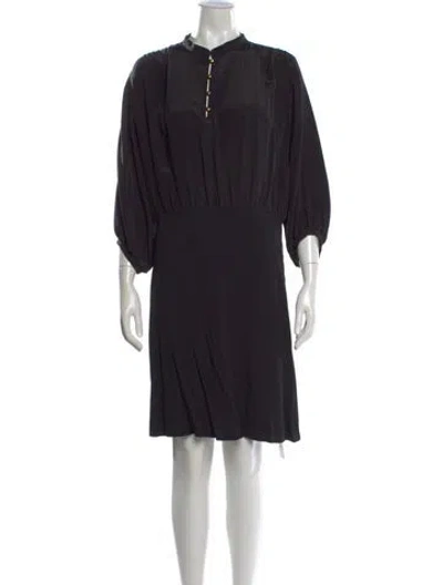 Pre-owned Vanessa Bruno Silk Knee-length Dress In Black