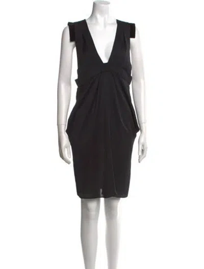 Pre-owned Vanessa Bruno V-neck Knee-length Dress In Black