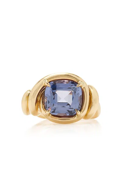 Vanessa Fernández 18k Yellow Gold Violet Spinel Cushion Ring In Purple