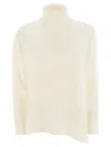 Vanisé Turtleneck Ribbed Sweater In Gold