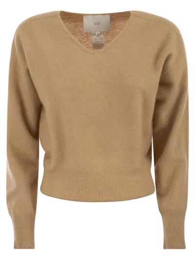 Vanisé Francy - Cashmere V-neck Sweater In Neutrals