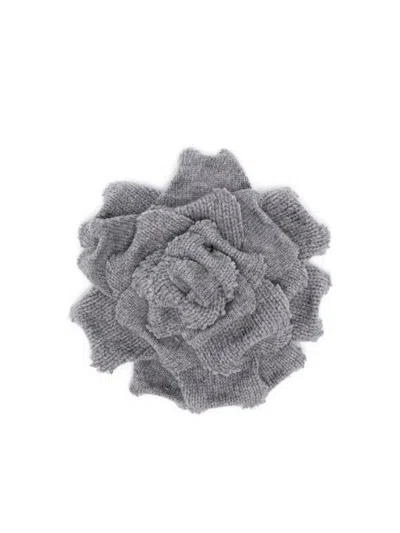 Vanisé 'medium Grey Pink' Brooch In Gray