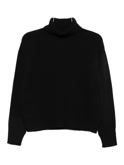 Vanisé Pullover In Black