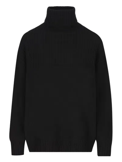 Vanisé Turtleneck Ribbed Sweater In Black