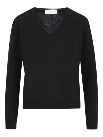Vanisé V-neck Cashmere Sweater In Black