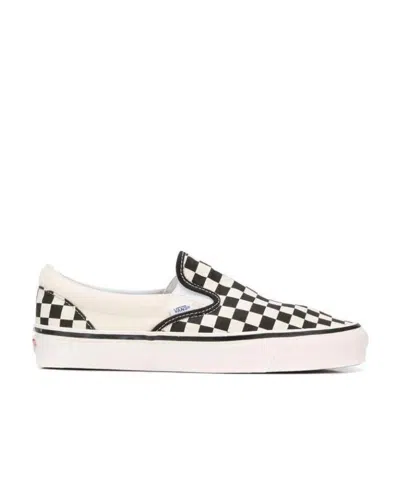 Vans Classic Checkerboard Slip-on 98 Dx Sneakers In Black