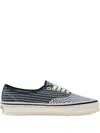 Vans Checkerboard Striped Trainers In Blue