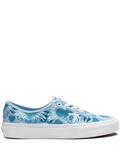 Vans Authentic Tie-dye Heart Sneakers In Blue