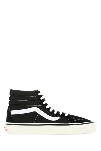 VANS BLACK CANVAS SK8-HI SNEAKERS