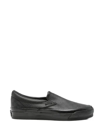 Vans Checkerboard Pebble-grain Sneakers In Black