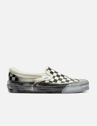 Vans Checkerboard Slip-ons In Black