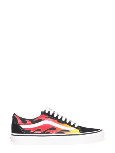 Vans Classic Old Skool Sneakers For Women In Black