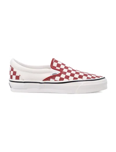Vans Classic Slip-on Platform Sneaker In White
