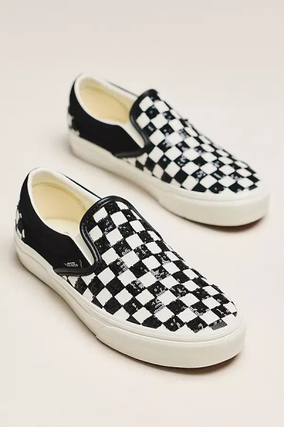 Vans Classic Slip-on Sneakers In Animal Print