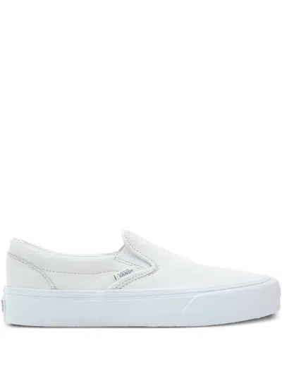 Vans Classic Sneakers In White