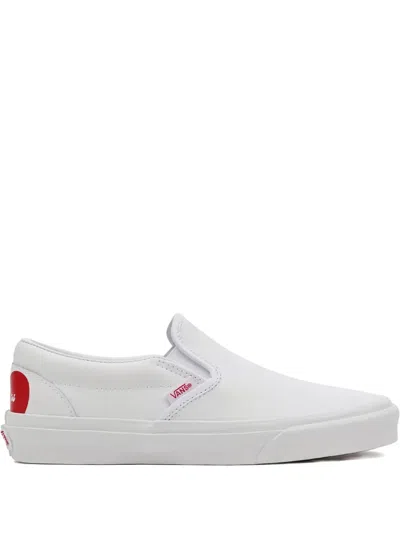 VANS CLASSIC "WHITE" SNEAKERS