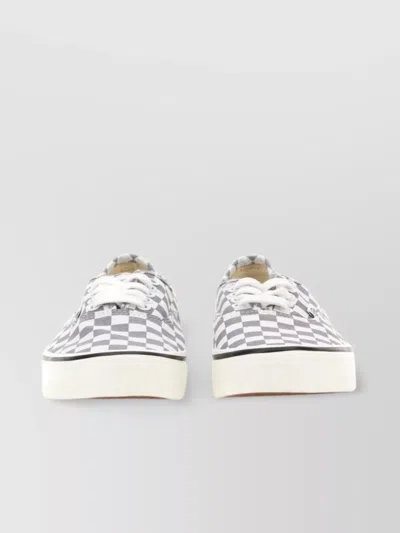 Vans Dx 44 Authentic Sneaker In White