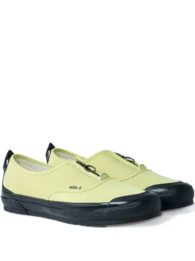 Vans Front-zip Round-toe Sneakers In Green
