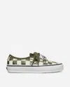 Vans Hommegirls Authentic 44 Sneakers Dark Olive In Green