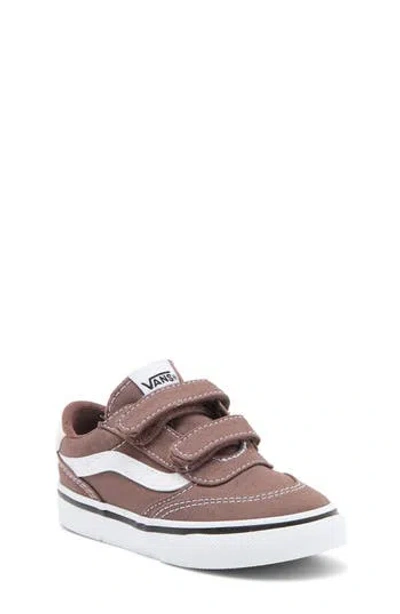 Vans Kids' Brooklyn Low Top Sneaker