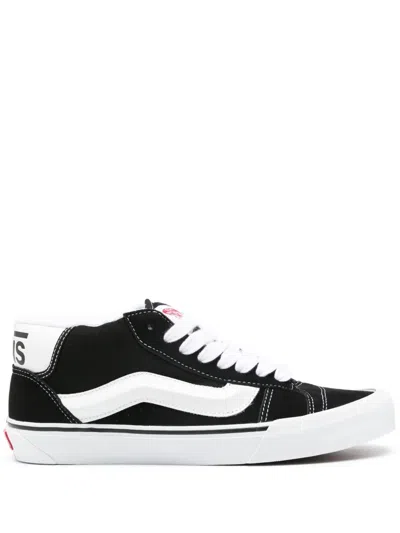 Vans Knu Skool Sneaker In Black