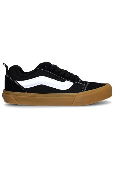 VANS KNU SKOOL