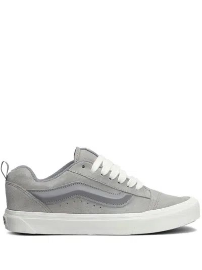 Vans Knu Skool Sneakers In Grey