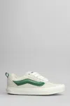 Vans Knu Skool Sneakers In White