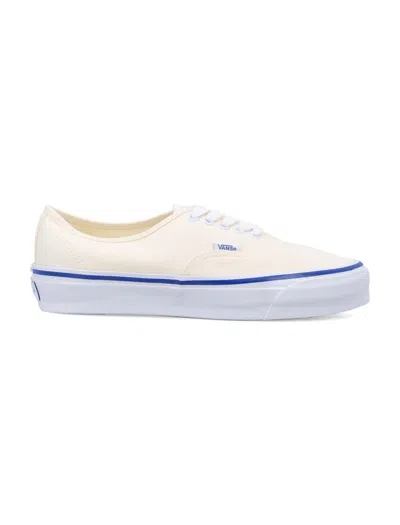 Vans Woman Sneakers Ivory Size 6.5 Textile Fibers In White