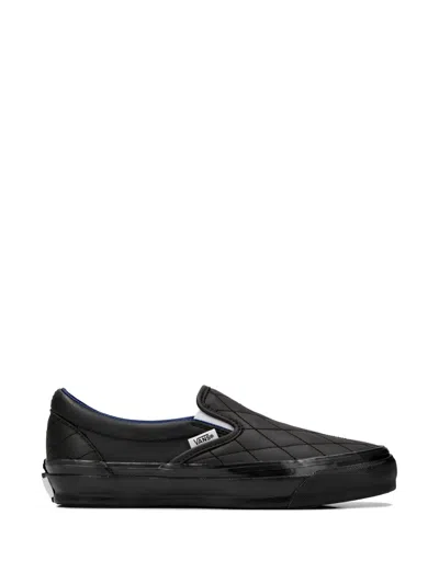 Vans Lx Classic Slip-on 98 Quilted Leather Sneakers In Black