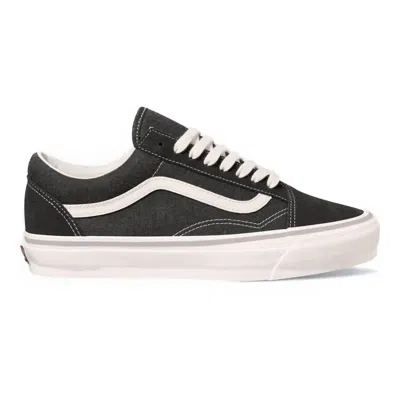 Vans Men's Mte Old Skool Sneaker In Salt Wash Black In Multi