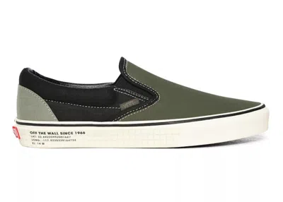Pre-owned Vans Men's  Classic Slipon 66 Supply Green Sneakers In Vetiver/black In Multi