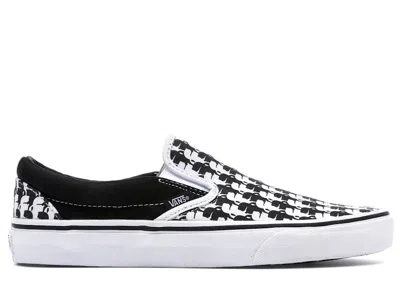 Pre-owned Vans Men's  Classic Slipon Karl Lagerfeld Black White Sneakers In Chain/karl Quilt In Multi
