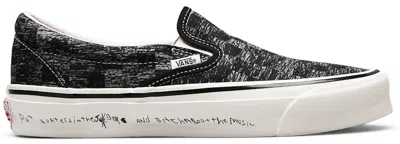 Pre-owned Vans Men's  Classic Slipon Lx Sneakers In Jim Goldberg/tv Static In Gray